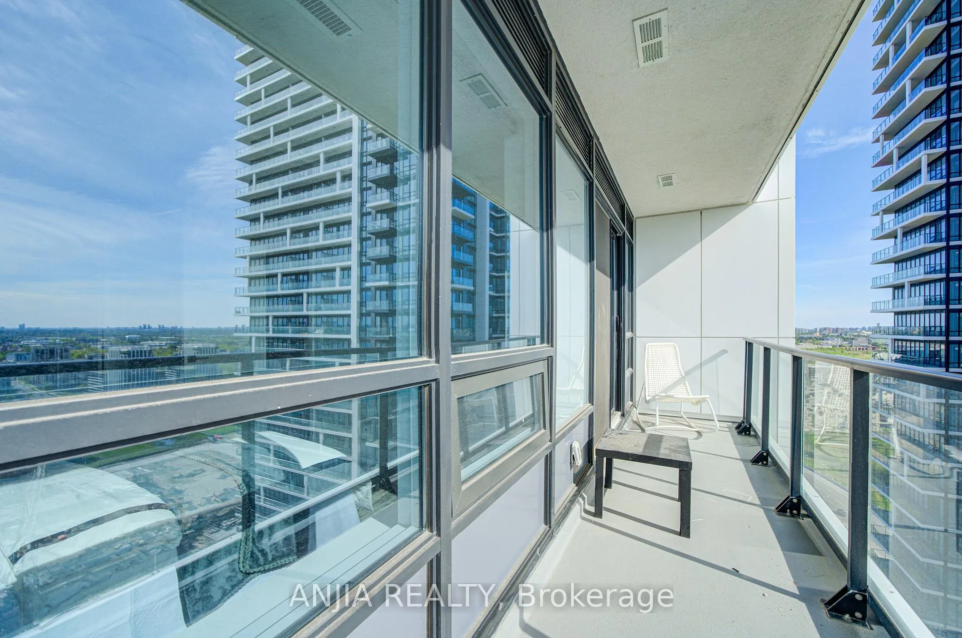 Photo 43 of Unit 3106, 18 Water Walk Drive, Markham, Unionville — HOMEH