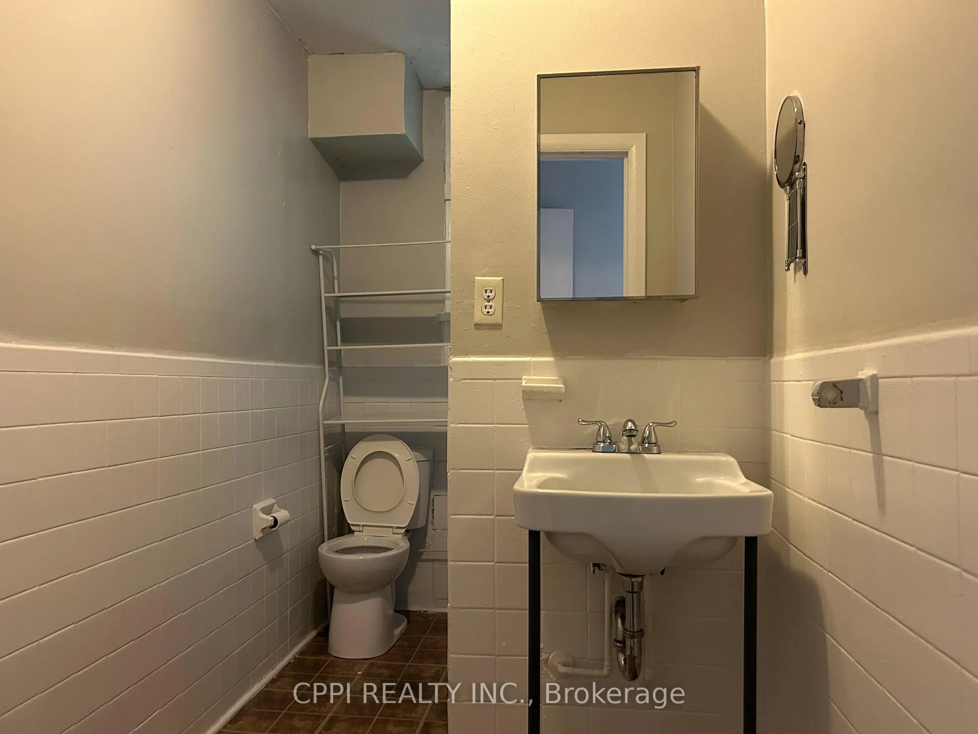 Photo 8 of Unit 202, 106 Old Kingston Road, Ajax, Central West — HOMEH