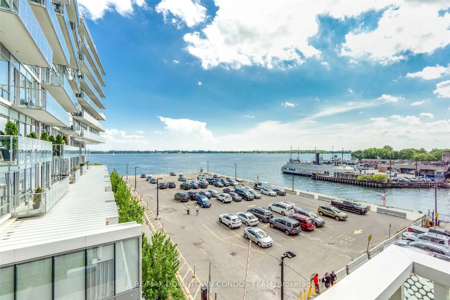 Photo 2 of Unit 511, 15 Queens Quay E, Toronto, Waterfront Communities — HOMEH