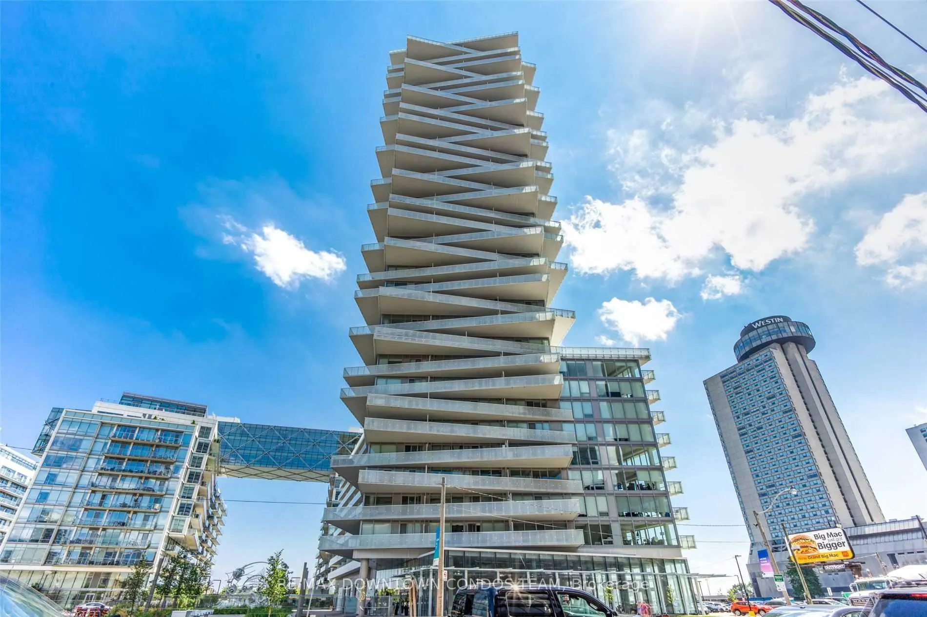 Photo 7 of Unit 511, 15 Queens Quay E, Toronto, Waterfront Communities — HOMEH