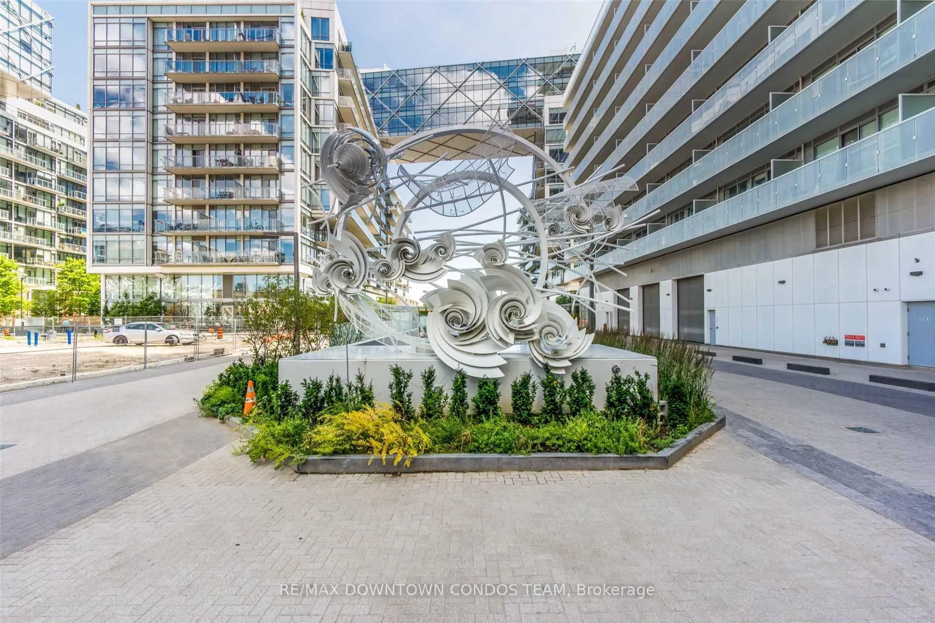 Photo 10 of Unit 511, 15 Queens Quay E, Toronto, Waterfront Communities — HOMEH