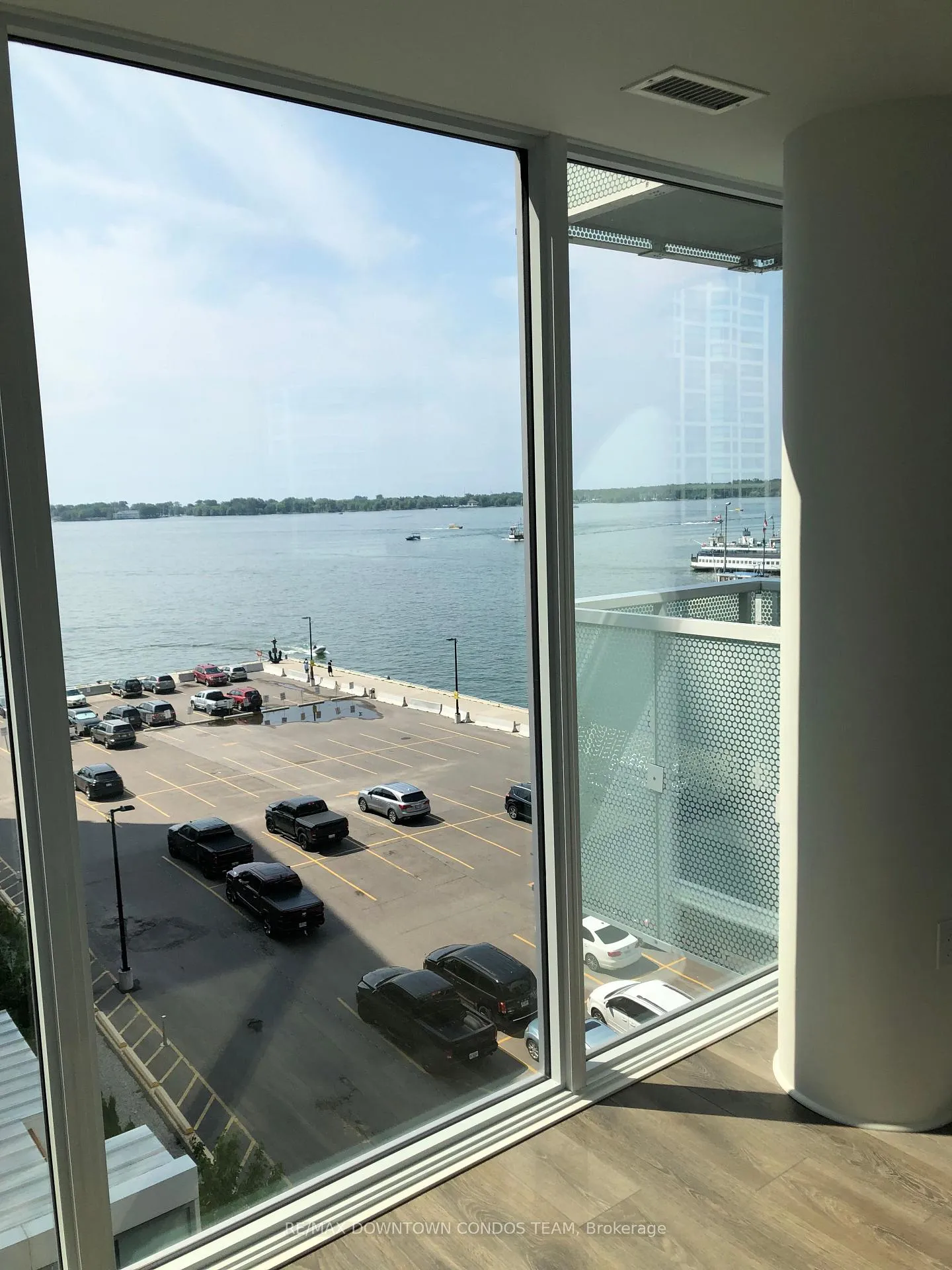Photo 18 of Unit 511, 15 Queens Quay E, Toronto, Waterfront Communities — HOMEH