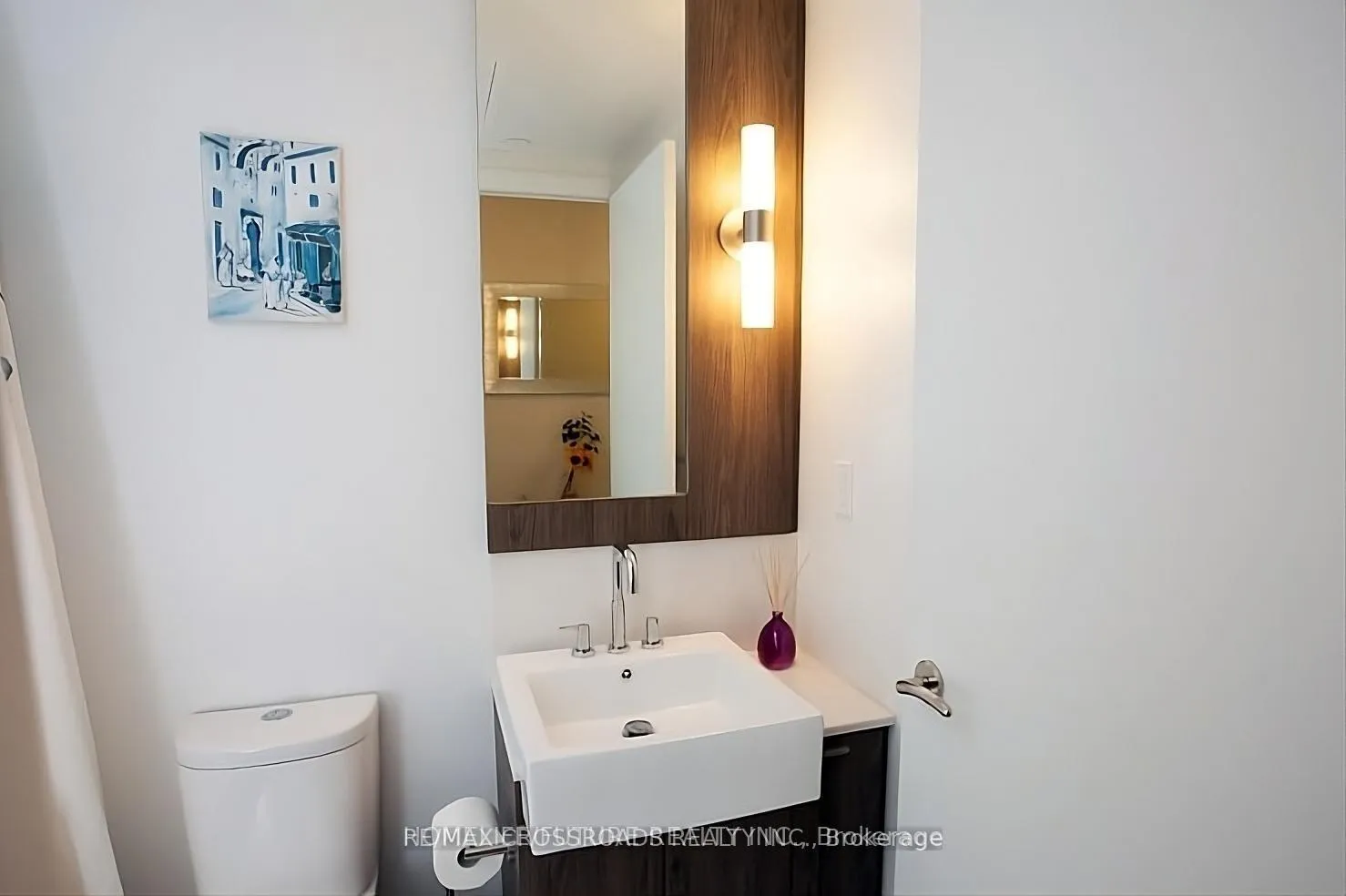 Photo 8 of Unit 1308, 88 Blue Jays Way, Toronto, Waterfront Communities — HOMEH