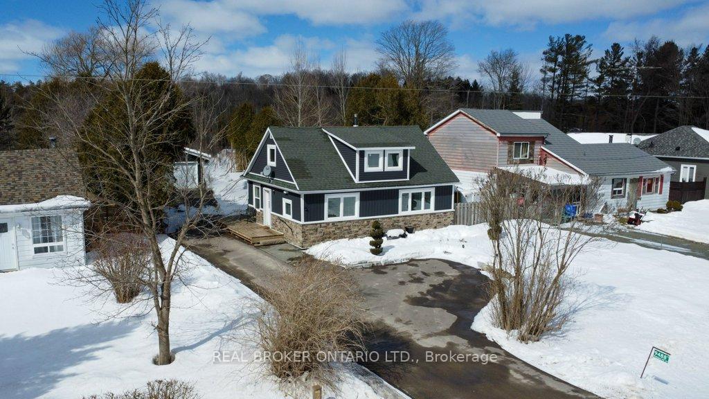 Front of 9488 Wellington 124 Road