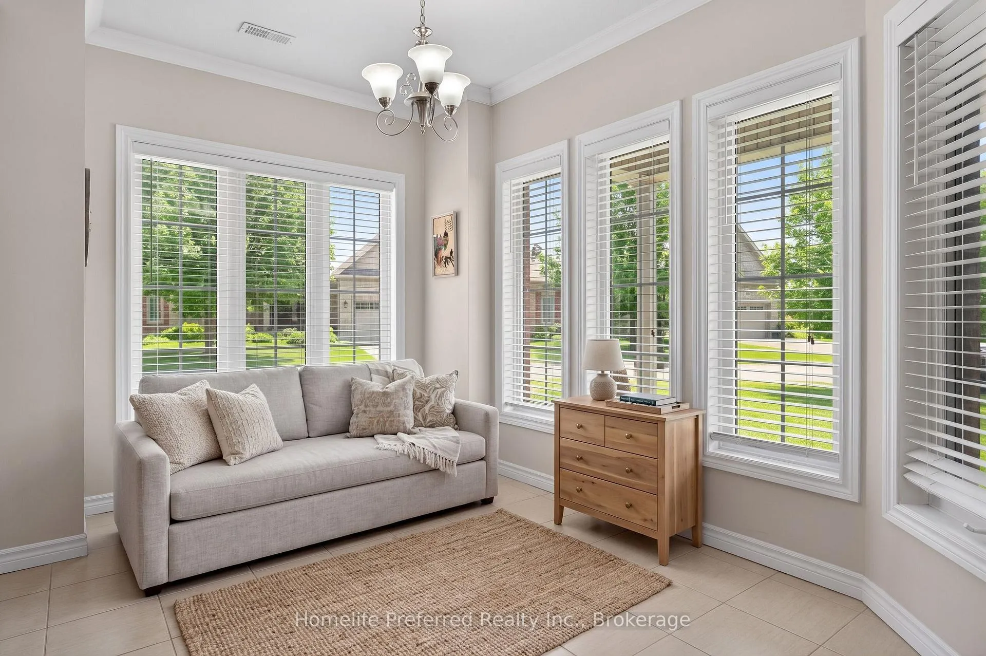 Photo 10 of 2 Calberry Court, Selwyn — HOMEH