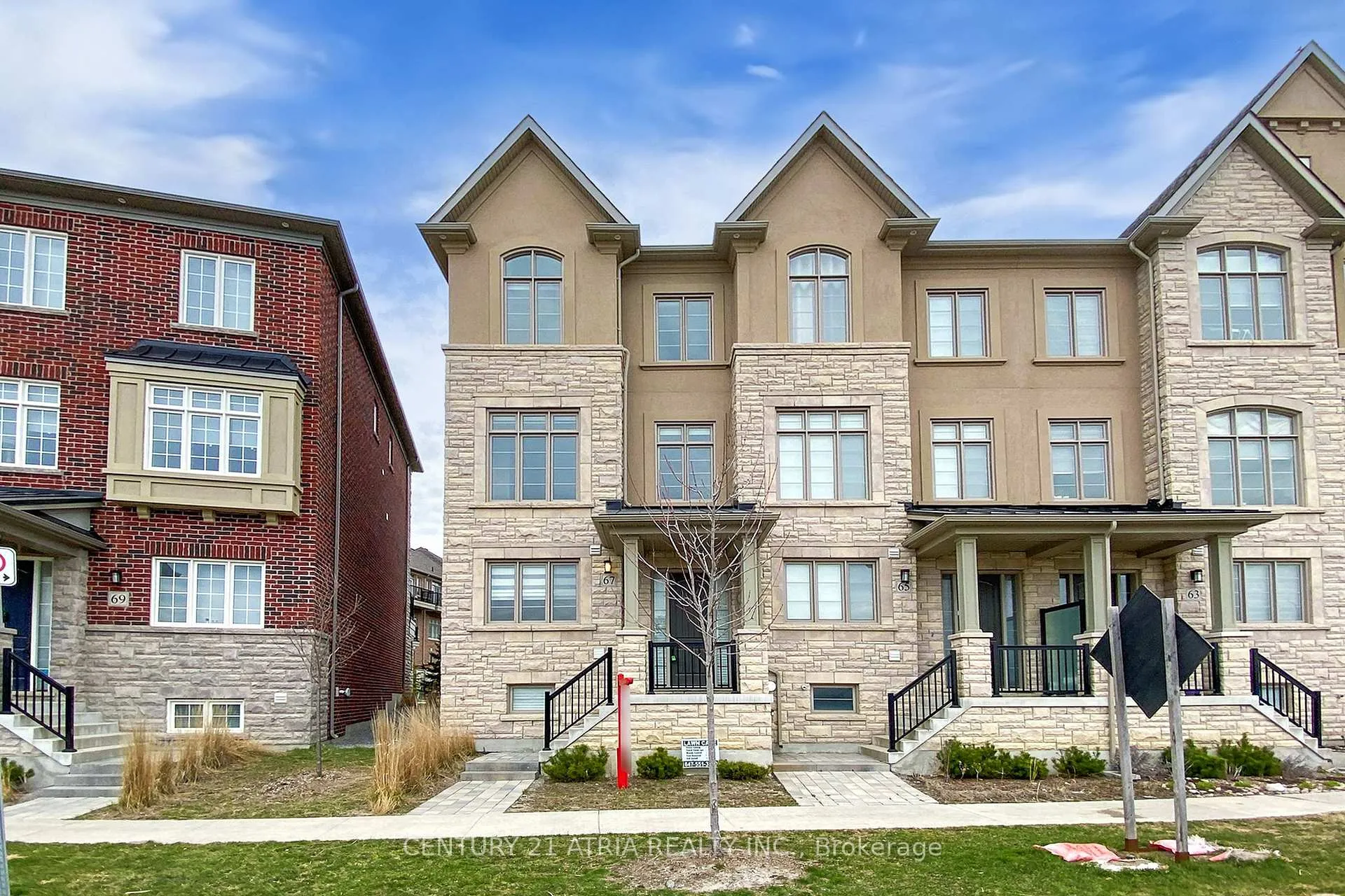 Photo 1 of 67 Yorkton Boulevard, Markham, Angus Glen — HOMEH