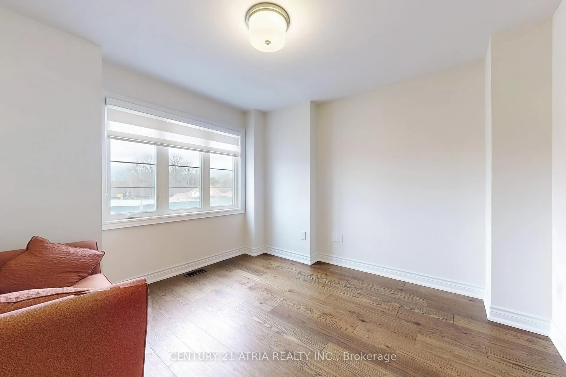 Photo 4 of 67 Yorkton Boulevard, Markham, Angus Glen — HOMEH