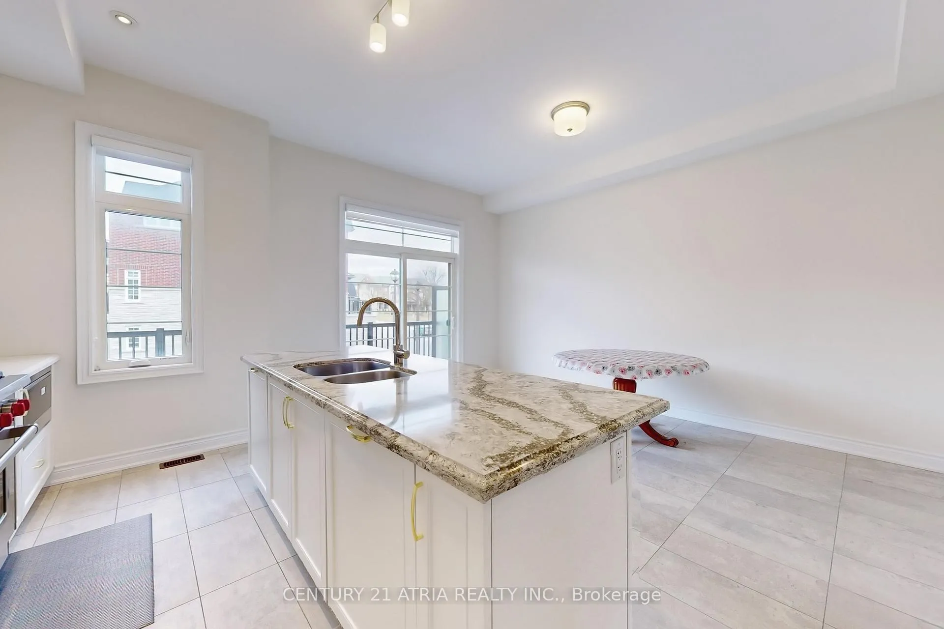 Photo 10 of 67 Yorkton Boulevard, Markham, Angus Glen — HOMEH