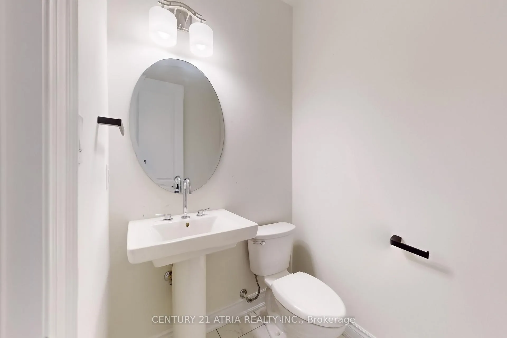 Photo 17 of 67 Yorkton Boulevard, Markham, Angus Glen — HOMEH