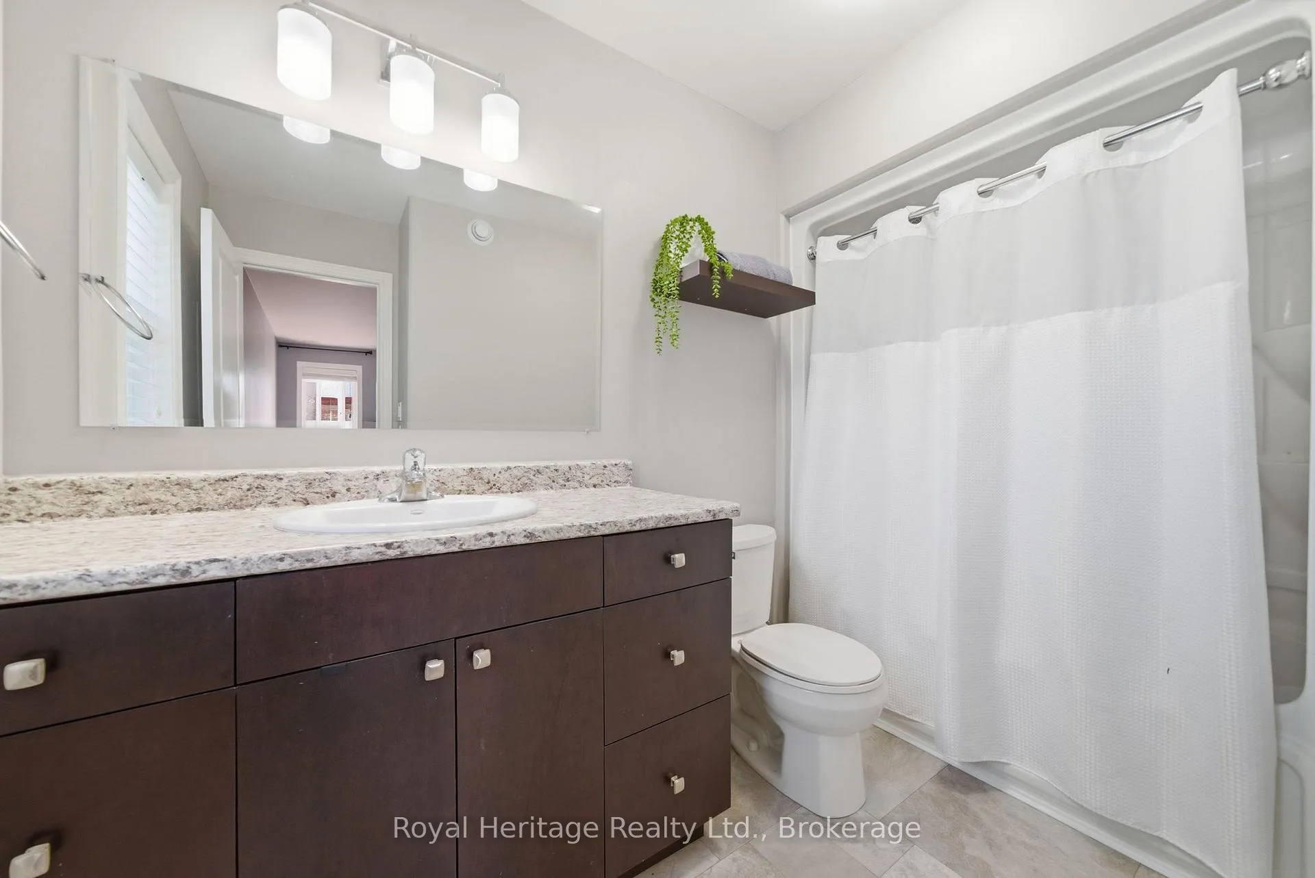 Photo 27 of 58 Glenview Crescent, Belleville, Belleville Ward — HOMEH