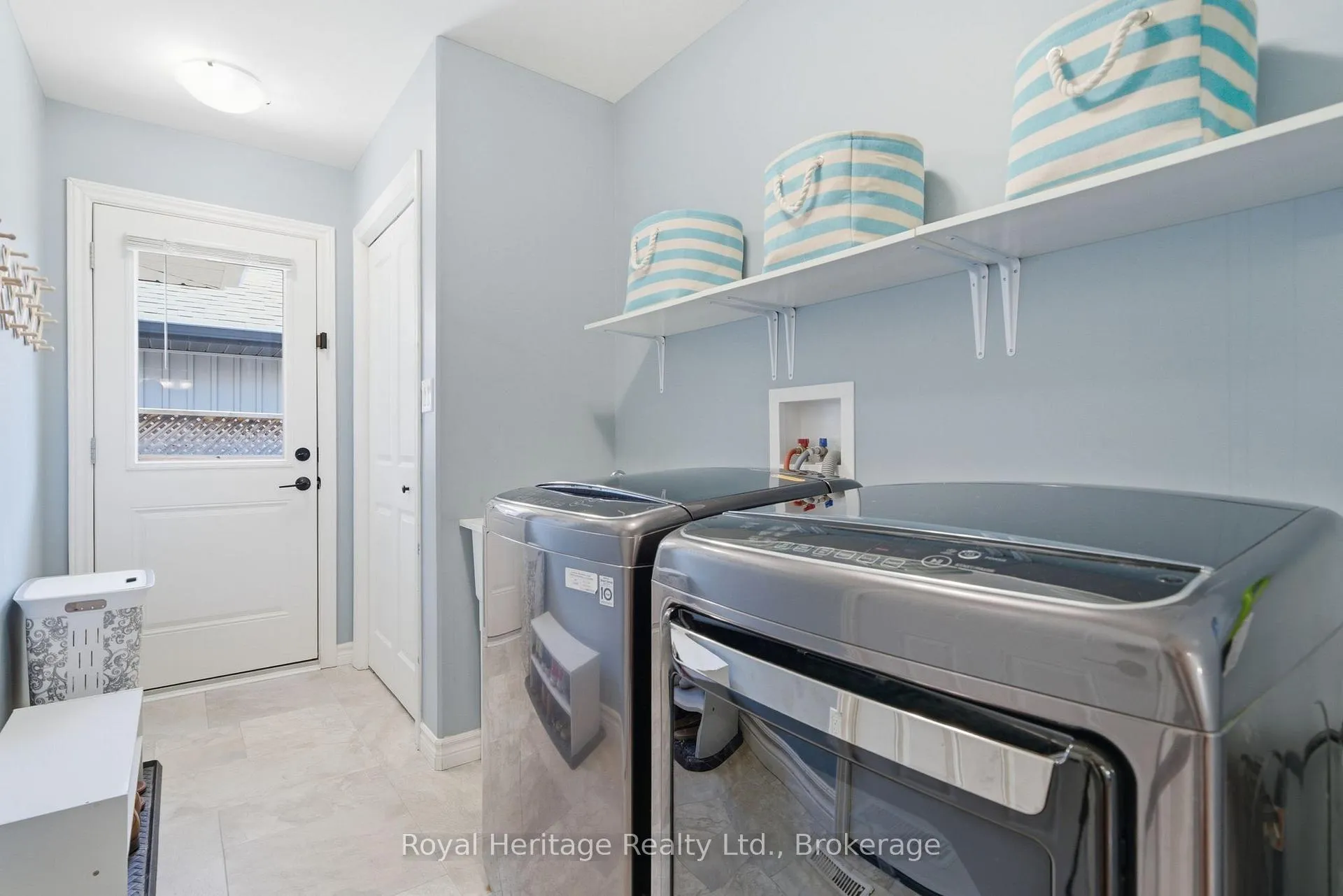 Photo 38 of 58 Glenview Crescent, Belleville, Belleville Ward — HOMEH