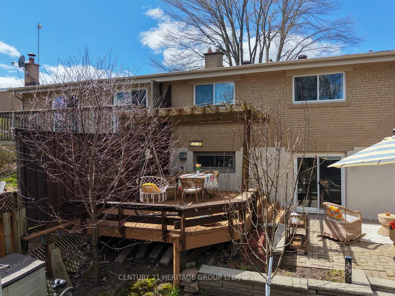 Photo 43 of 35 Jasper Drive, Aurora, Aurora Heights — HOMEH