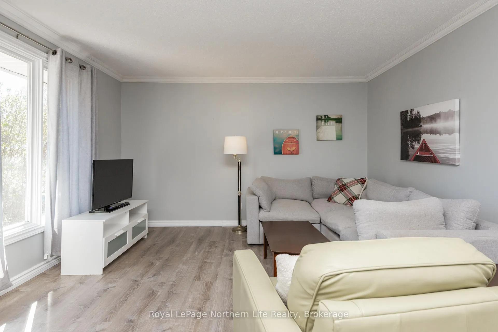 Photo 23 of 99 Strathcona Drive, North Bay, Ferris — HOMEH