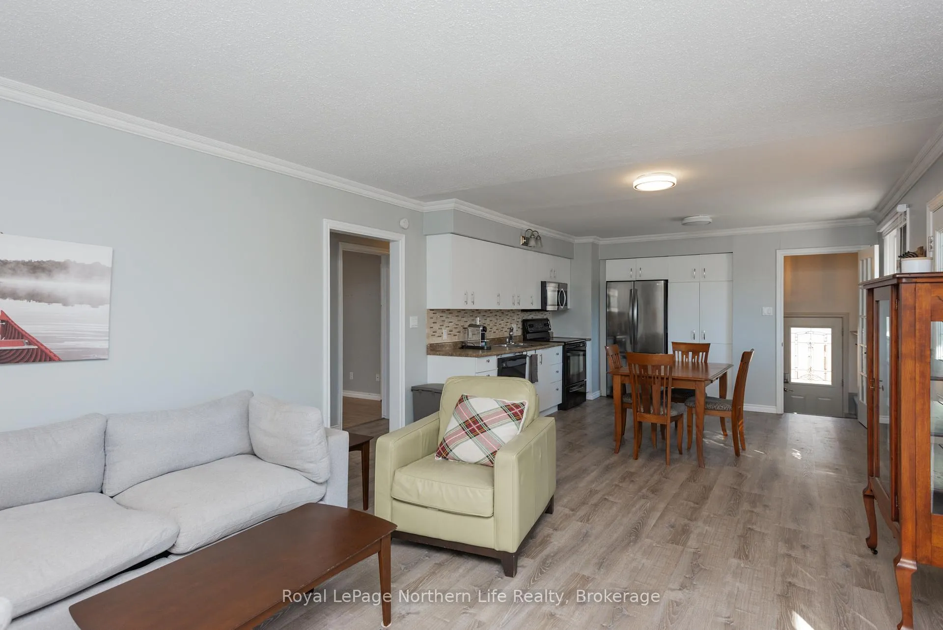 Photo 24 of 99 Strathcona Drive, North Bay, Ferris — HOMEH