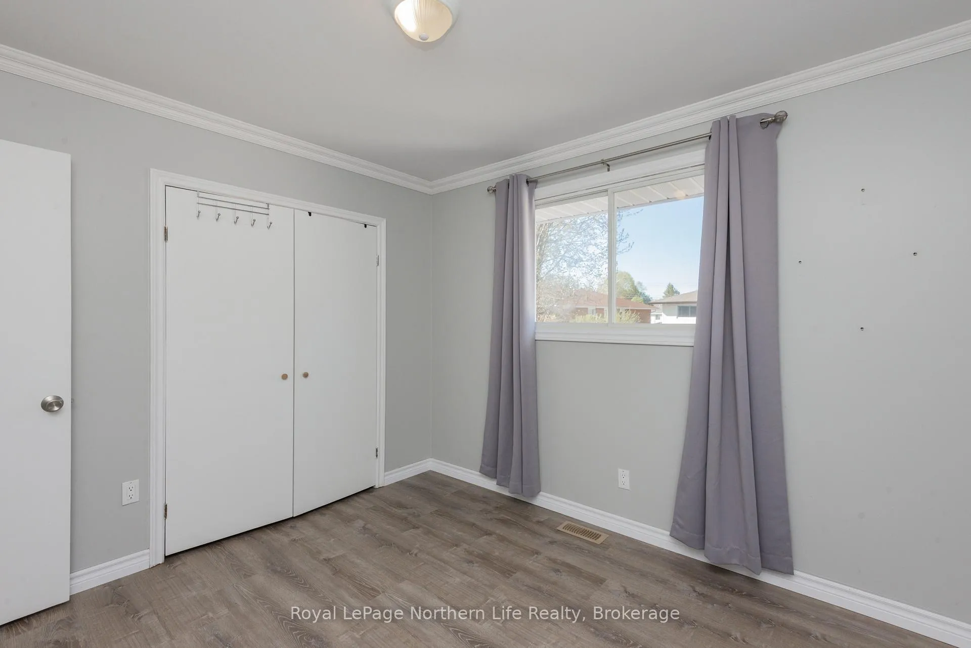Photo 31 of 99 Strathcona Drive, North Bay, Ferris — HOMEH