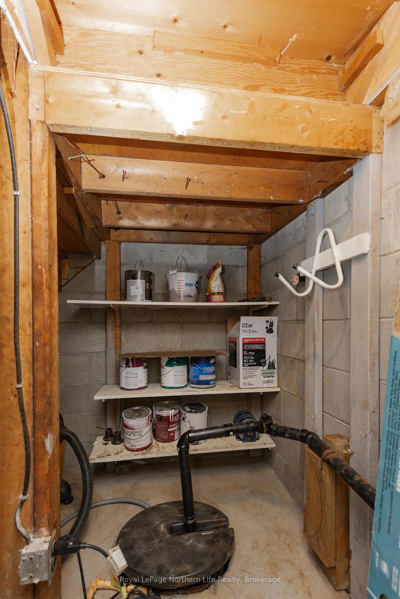 Photo 49 of 99 Strathcona Drive, North Bay, Ferris — HOMEH