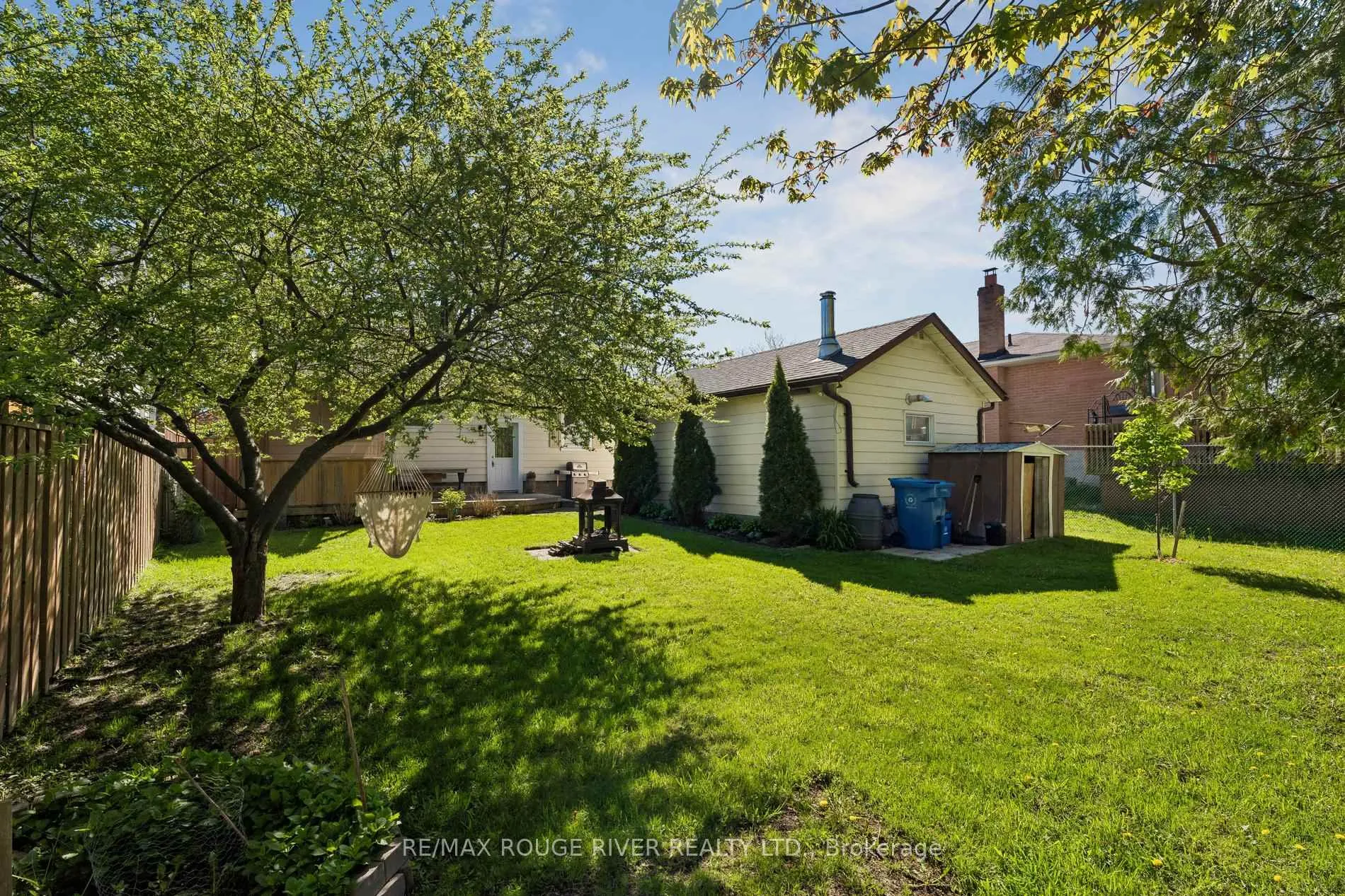 Photo 31 of 20 Lorne Street, Georgina, Sutton & Jackson's Point — HOMEH