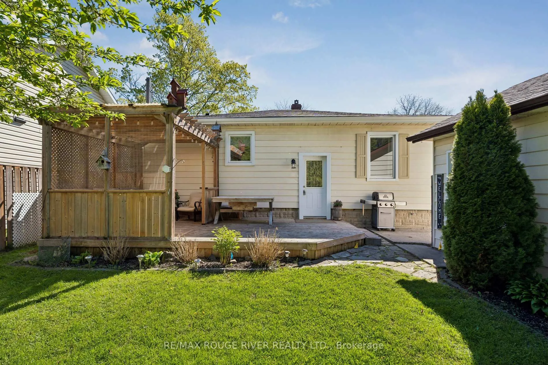 Photo 33 of 20 Lorne Street, Georgina, Sutton & Jackson's Point — HOMEH