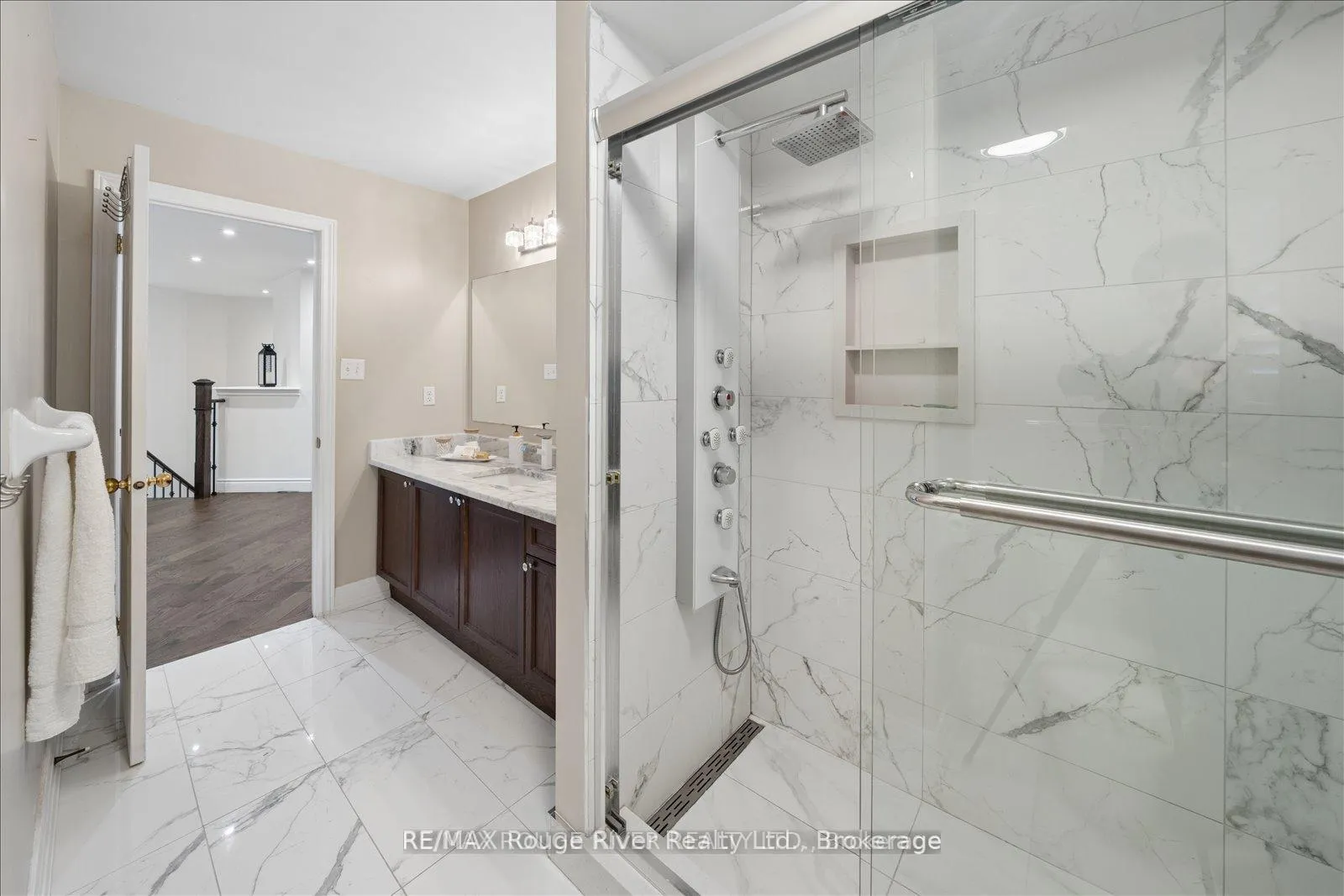 Photo 38 of 77 Joshua Boulevard, Whitby, Brooklin — HOMEH