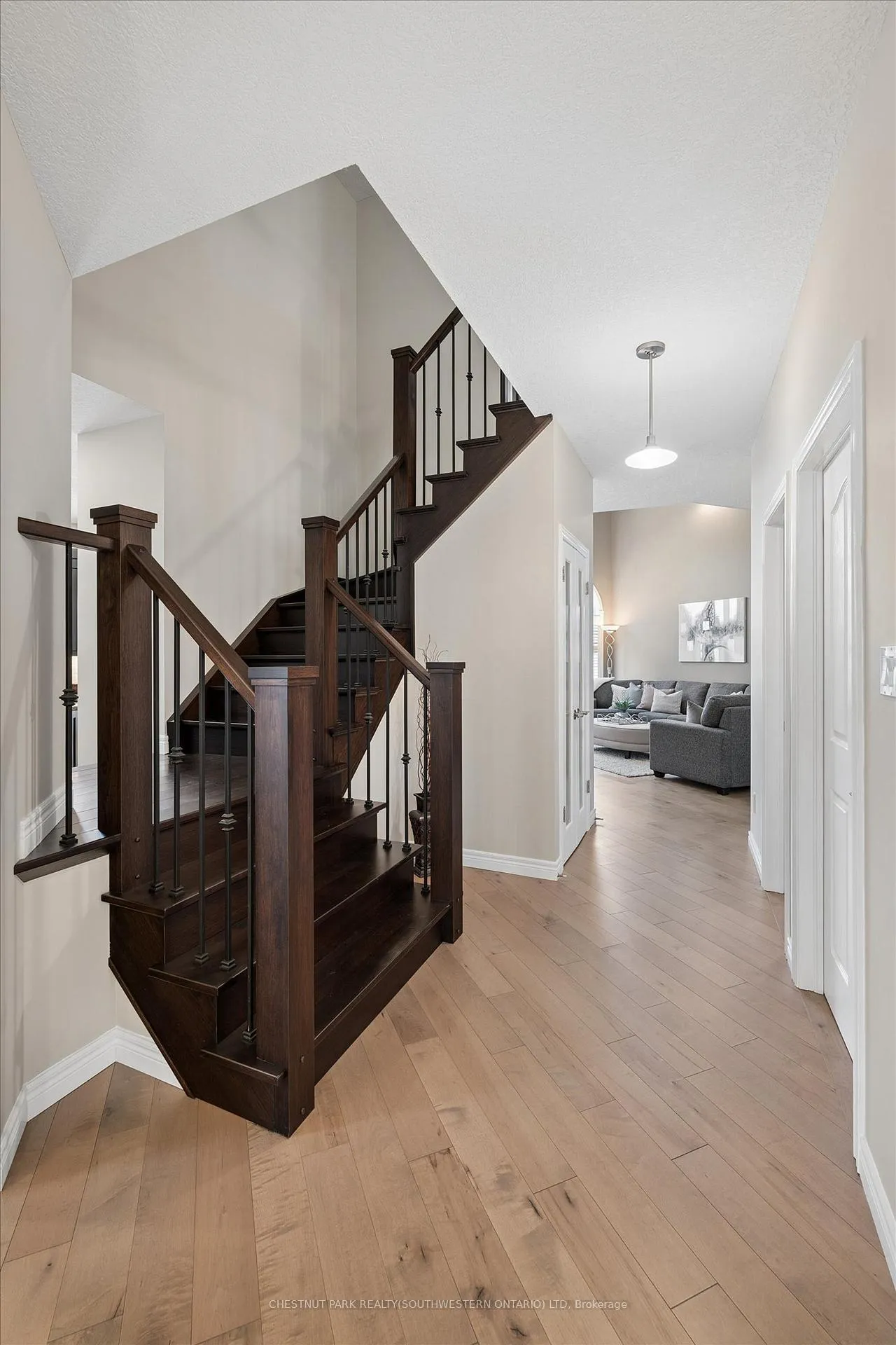 Photo 9 of 697 Breakwater Crescent, Waterloo — HOMEH