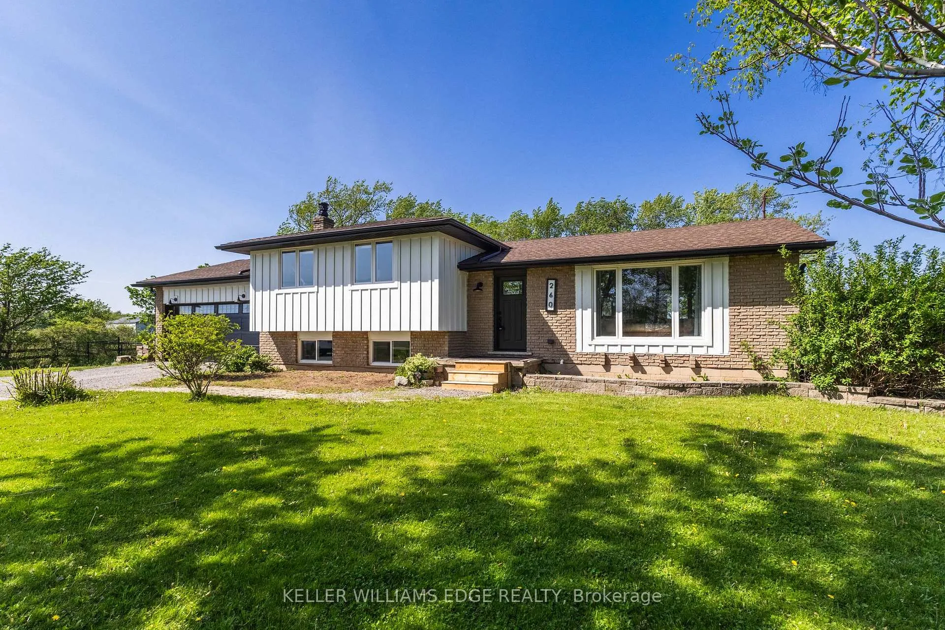 Photo 1 of 260 Binbrook Road, Hamilton, Rural Glanbrook — HOMEH