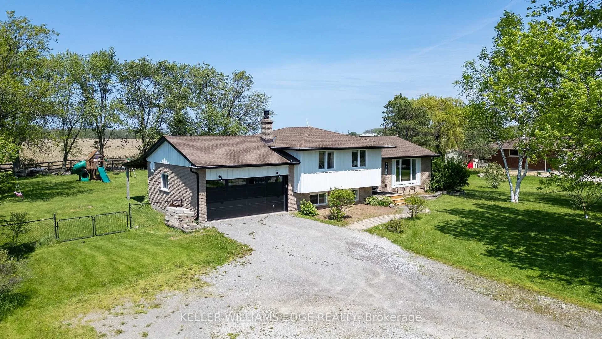 Photo 9 of 260 Binbrook Road, Hamilton, Rural Glanbrook — HOMEH