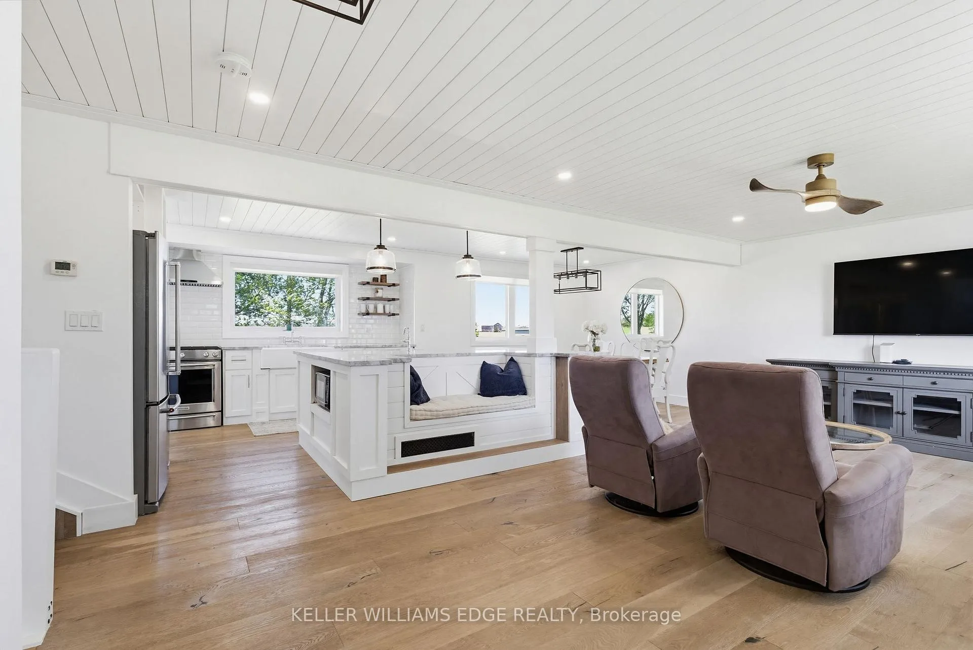Photo 12 of 260 Binbrook Road, Hamilton, Rural Glanbrook — HOMEH