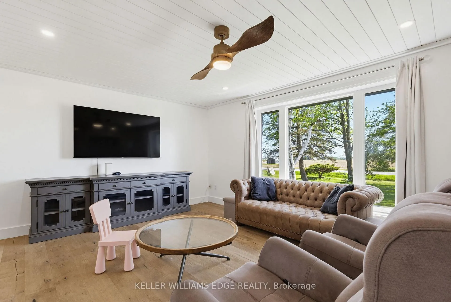 Photo 18 of 260 Binbrook Road, Hamilton, Rural Glanbrook — HOMEH