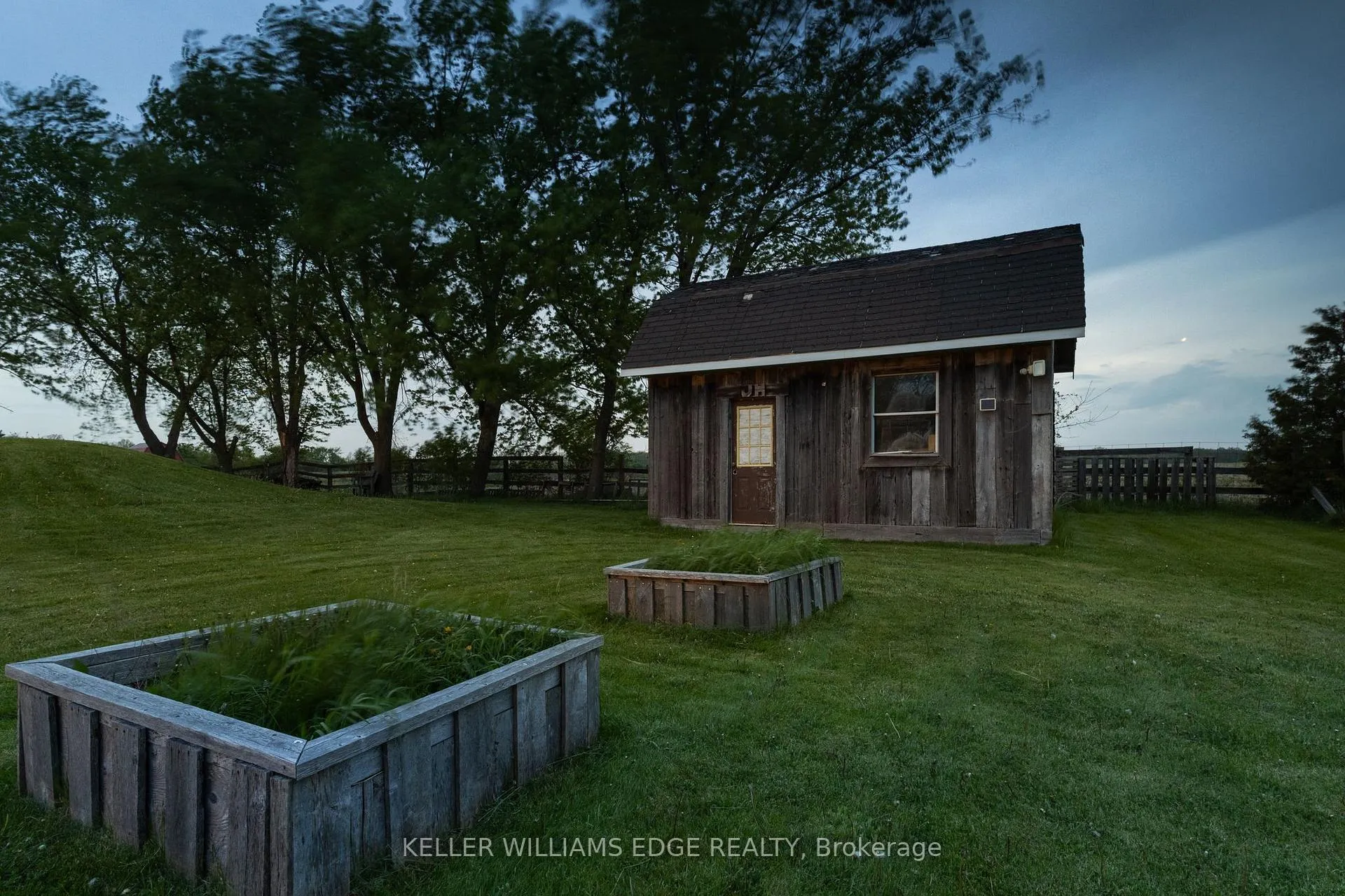 Photo 37 of 260 Binbrook Road, Hamilton, Rural Glanbrook — HOMEH
