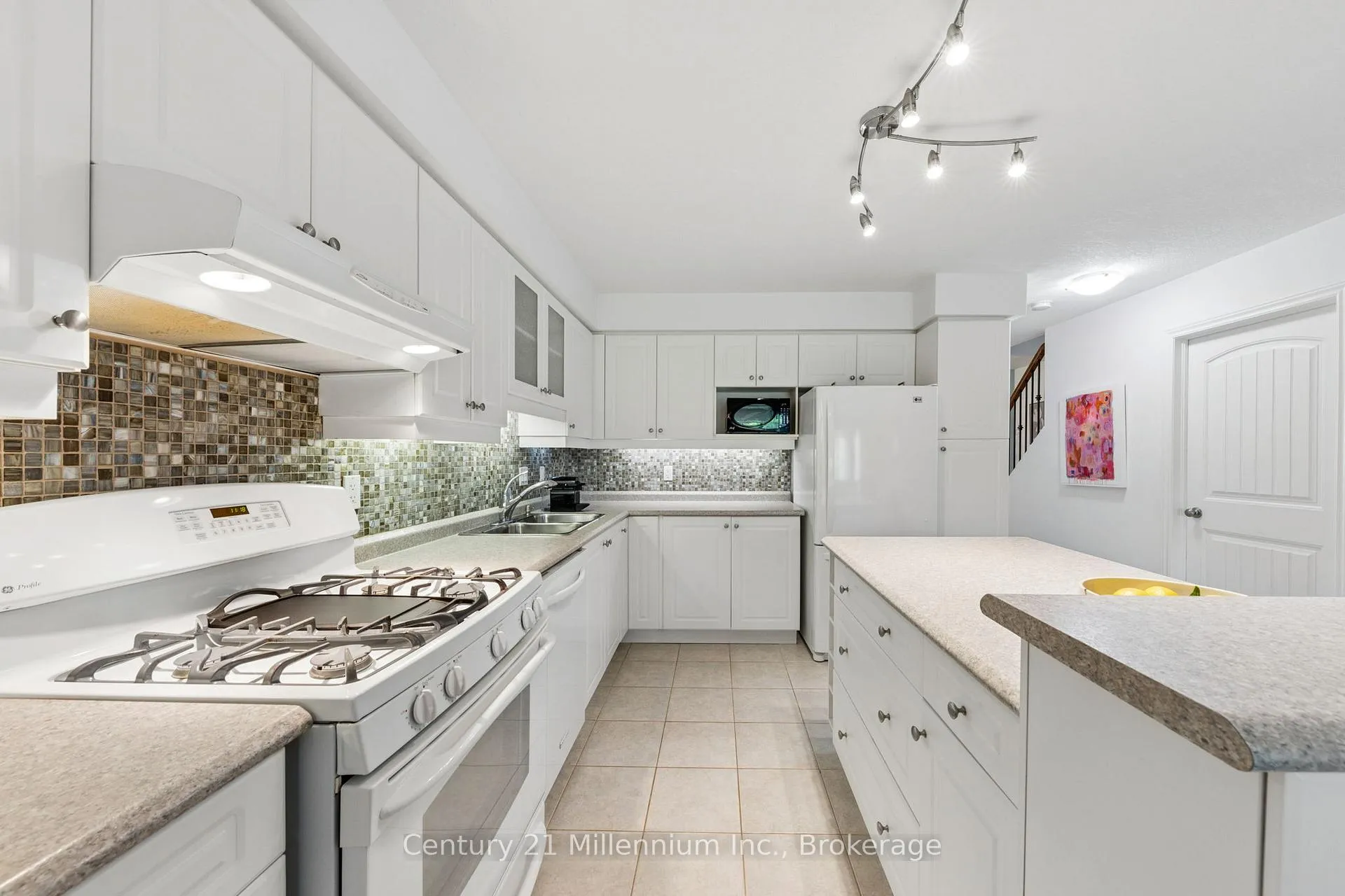 Photo 6 of 13 Conservation Way, Collingwood — HOMEH