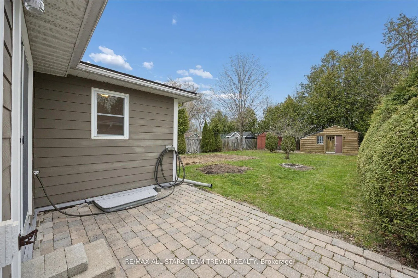 Photo 23 of 1007 Barton Avenue, Georgina, Historic Lakeshore Communities — HOMEH