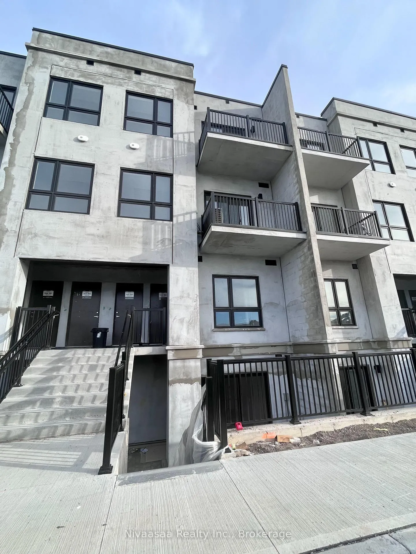 Photo 1 of Unit Q16, 25 Palace Street, Kitchener — HOMEH