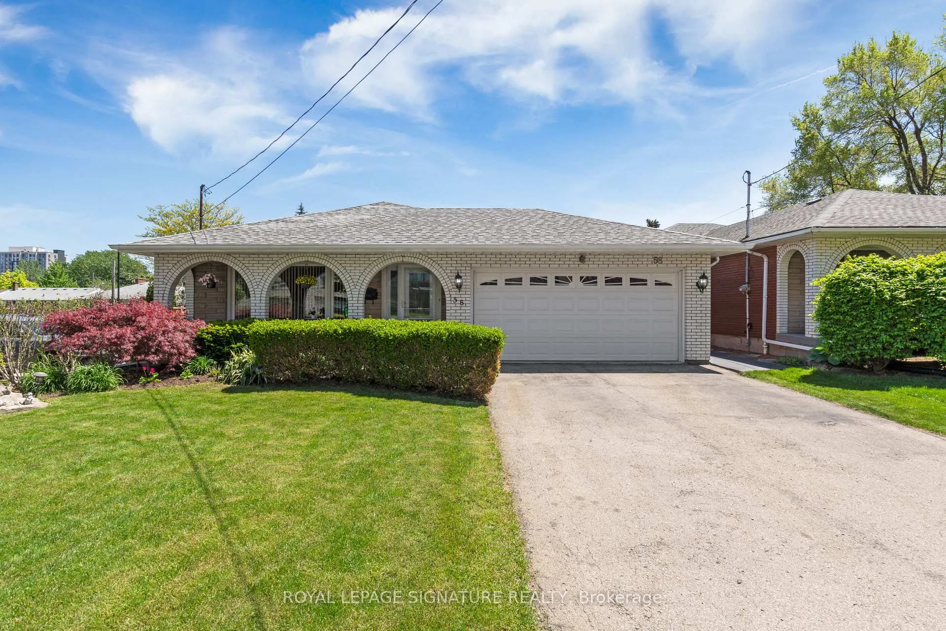 Photo 2 of 58 Centennial Parkway S, Hamilton, Stoney Creek — HOMEH