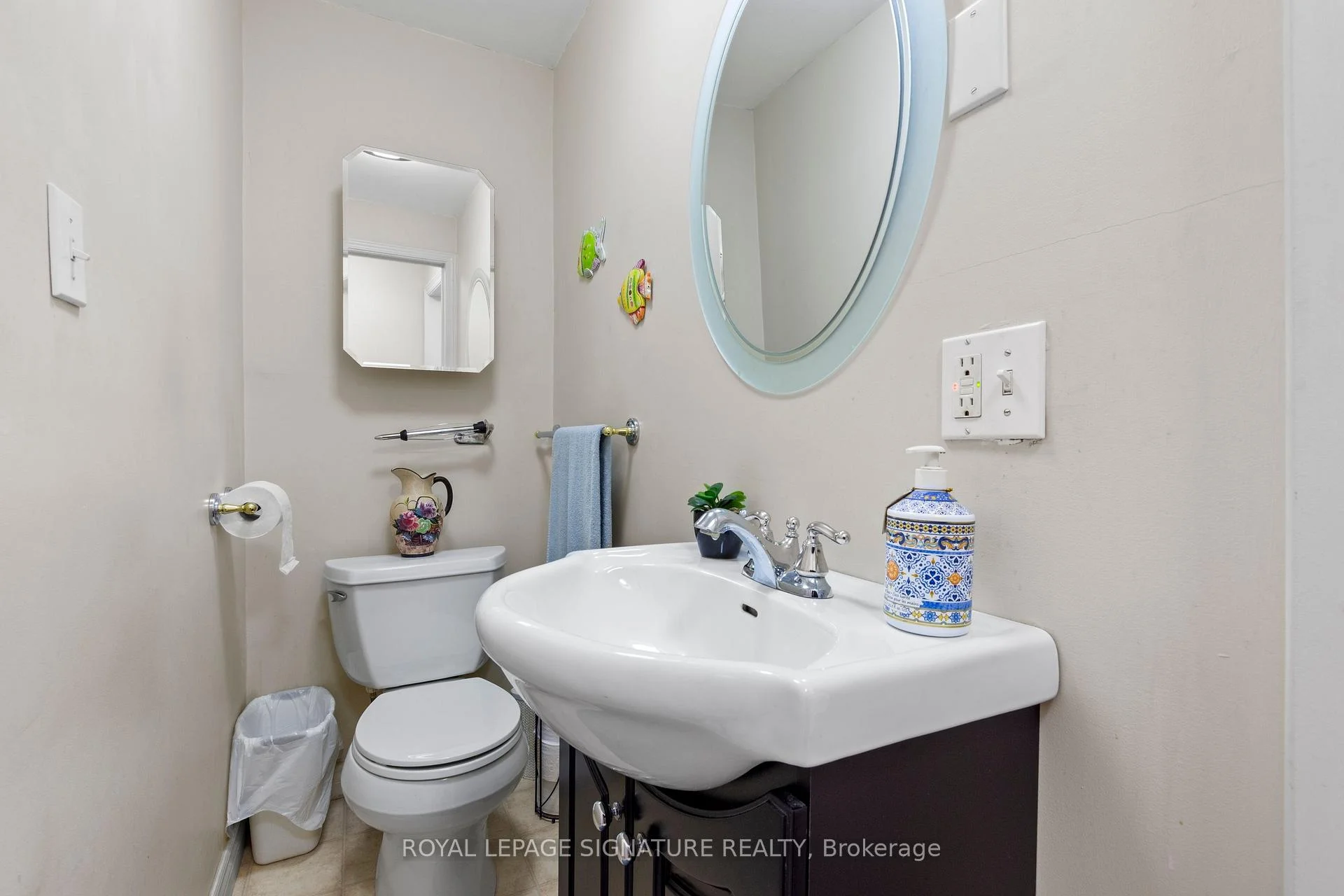 Photo 21 of 58 Centennial Parkway S, Hamilton, Stoney Creek — HOMEH