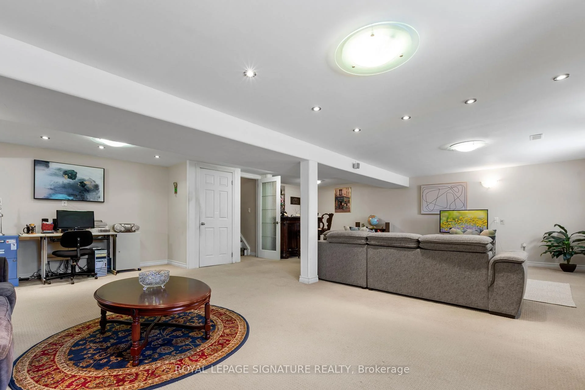 Photo 34 of 58 Centennial Parkway S, Hamilton, Stoney Creek — HOMEH