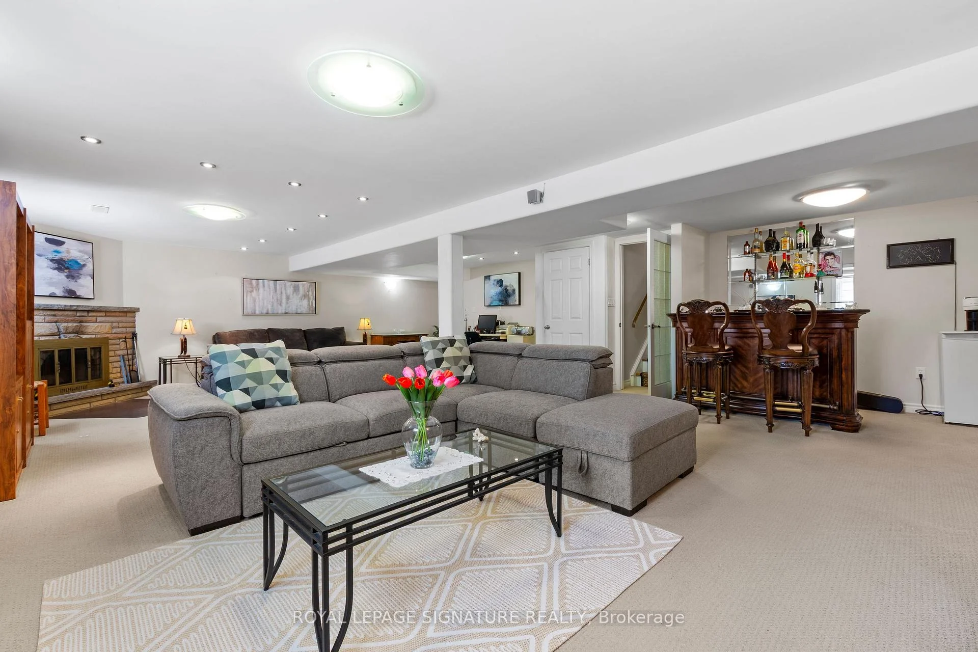 Photo 36 of 58 Centennial Parkway S, Hamilton, Stoney Creek — HOMEH