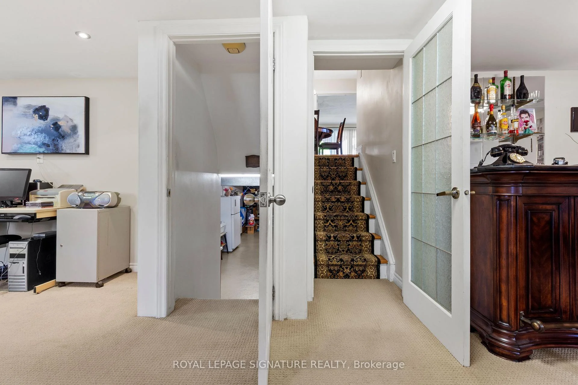 Photo 40 of 58 Centennial Parkway S, Hamilton, Stoney Creek — HOMEH