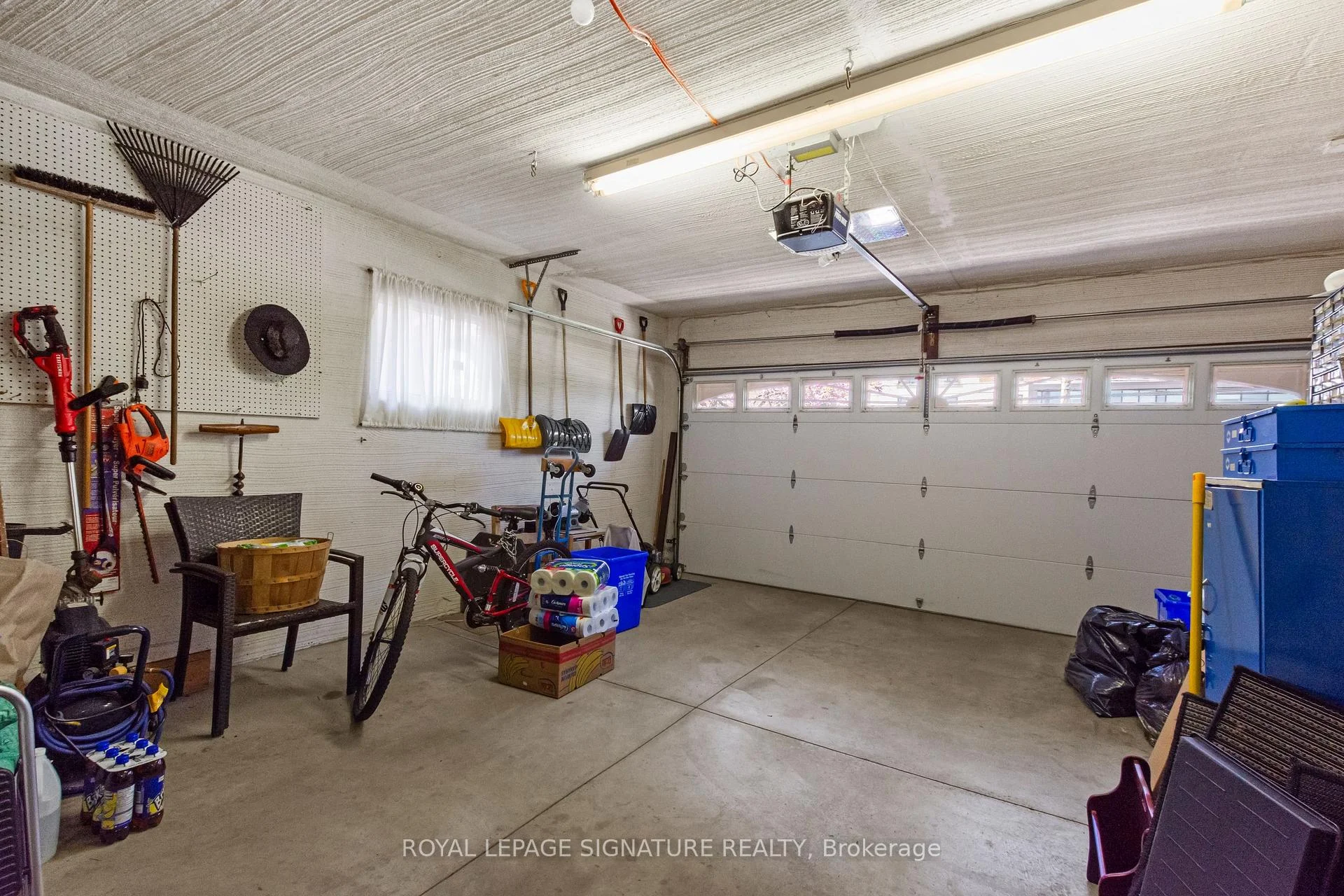 Photo 49 of 58 Centennial Parkway S, Hamilton, Stoney Creek — HOMEH