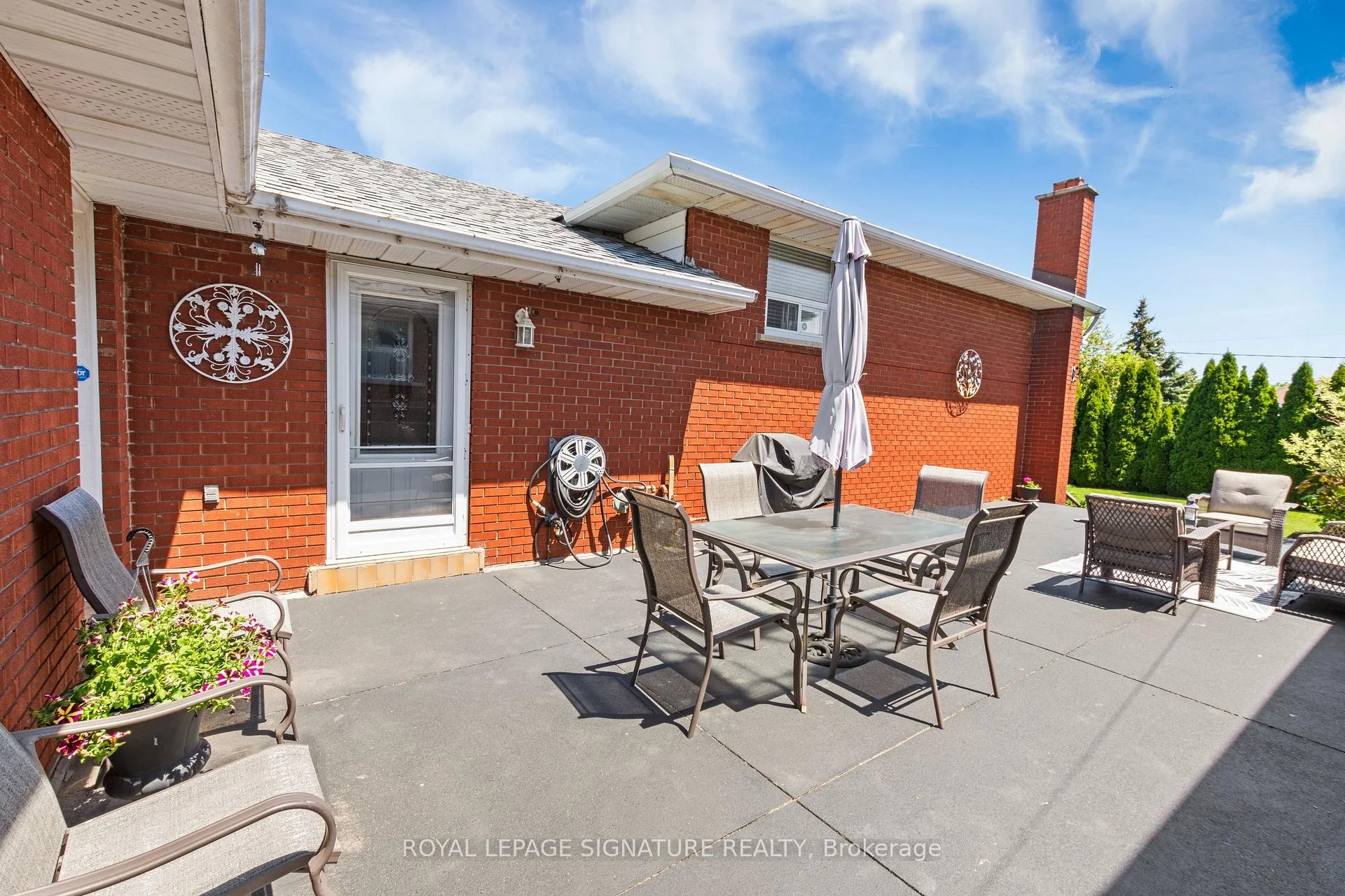 Photo 50 of 58 Centennial Parkway S, Hamilton, Stoney Creek — HOMEH