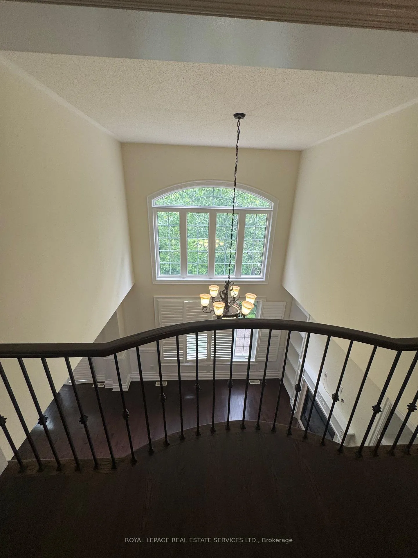 Photo 29 of 261 Nautical Boulevard, Oakville, Bronte — HOMEH