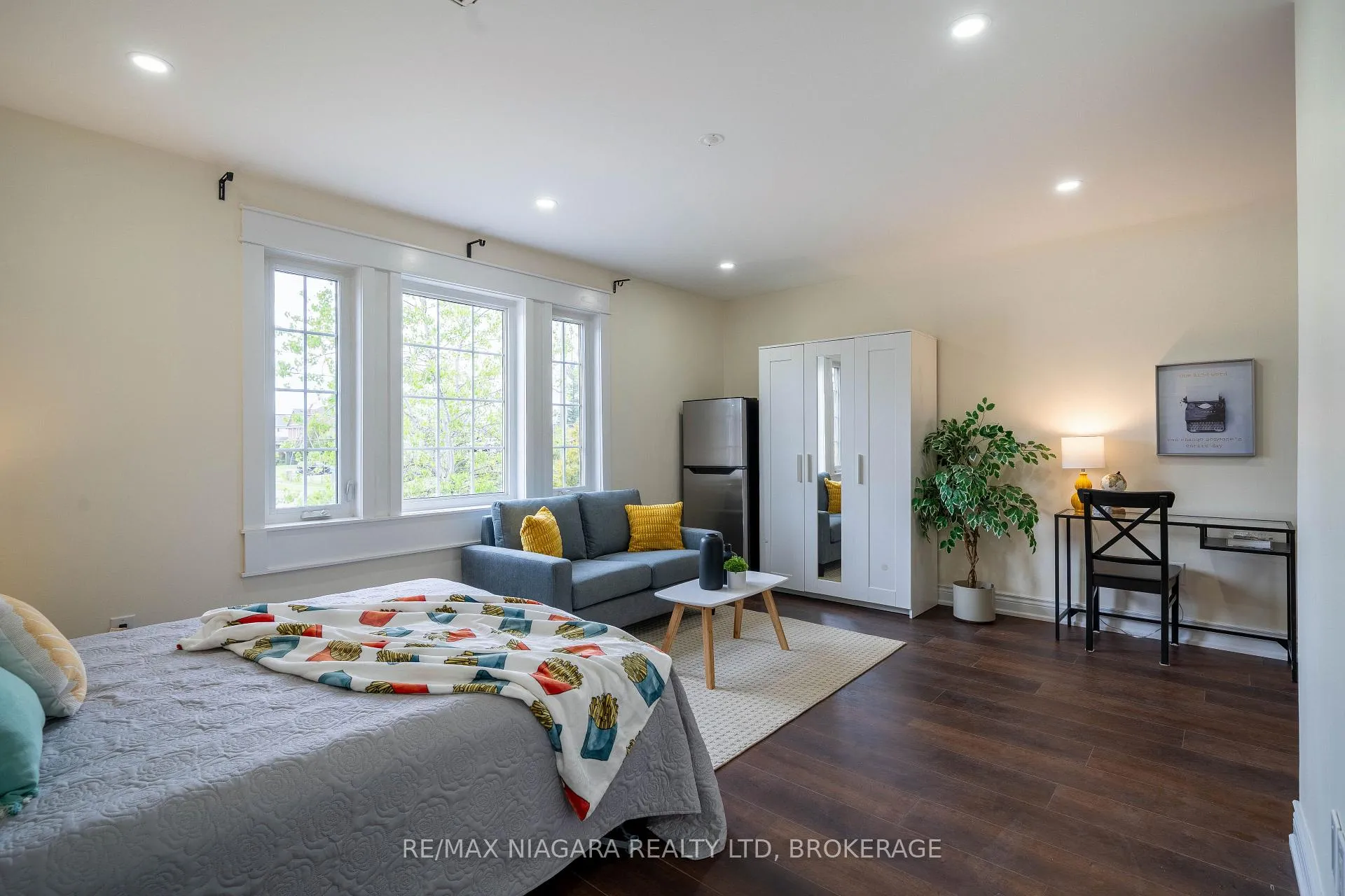 Photo 22 of 178 Rykert Street, St. Catharines, Rykert/Vansickle — HOMEH