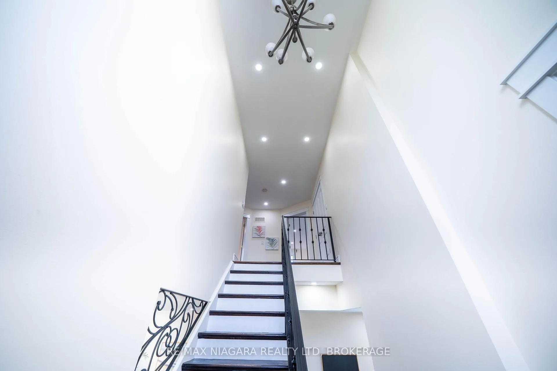 Photo 29 of 178 Rykert Street, St. Catharines, Rykert/Vansickle — HOMEH