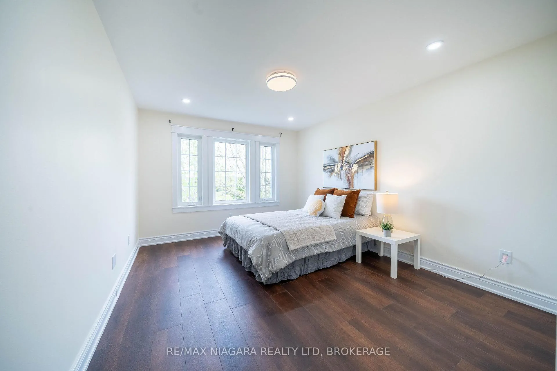 Photo 32 of 178 Rykert Street, St. Catharines, Rykert/Vansickle — HOMEH