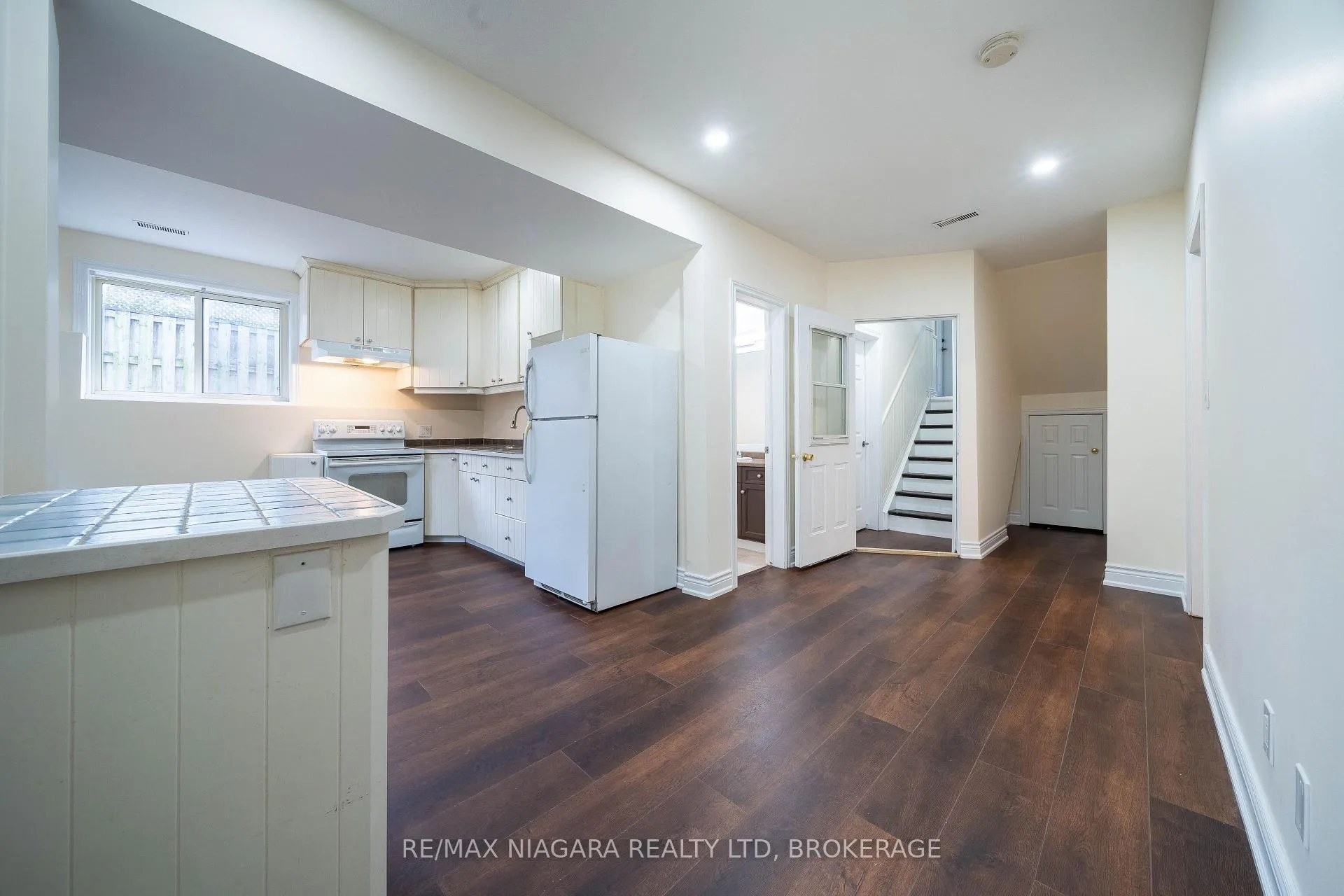 Photo 40 of 178 Rykert Street, St. Catharines, Rykert/Vansickle — HOMEH