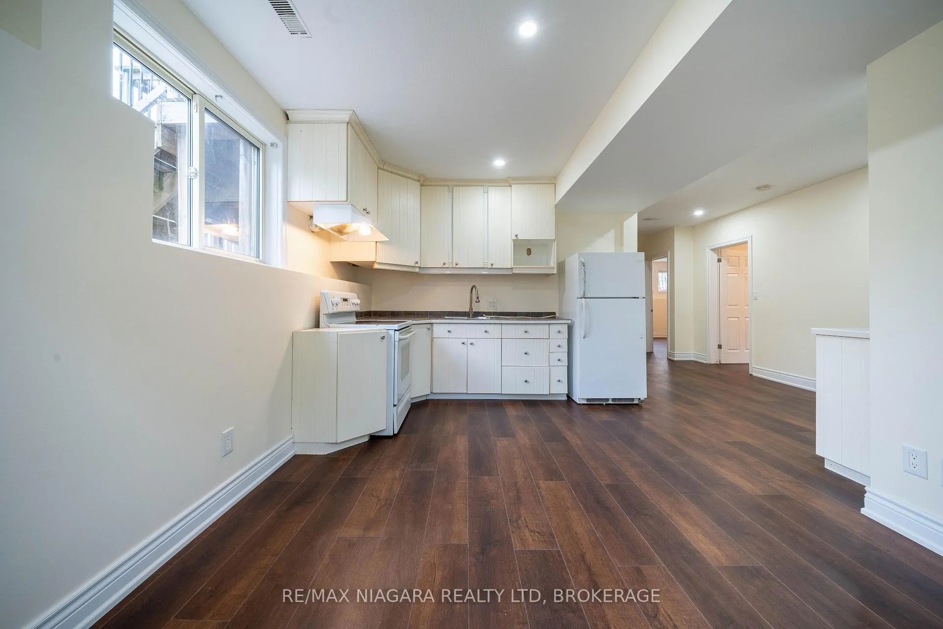 Photo 41 of 178 Rykert Street, St. Catharines, Rykert/Vansickle — HOMEH
