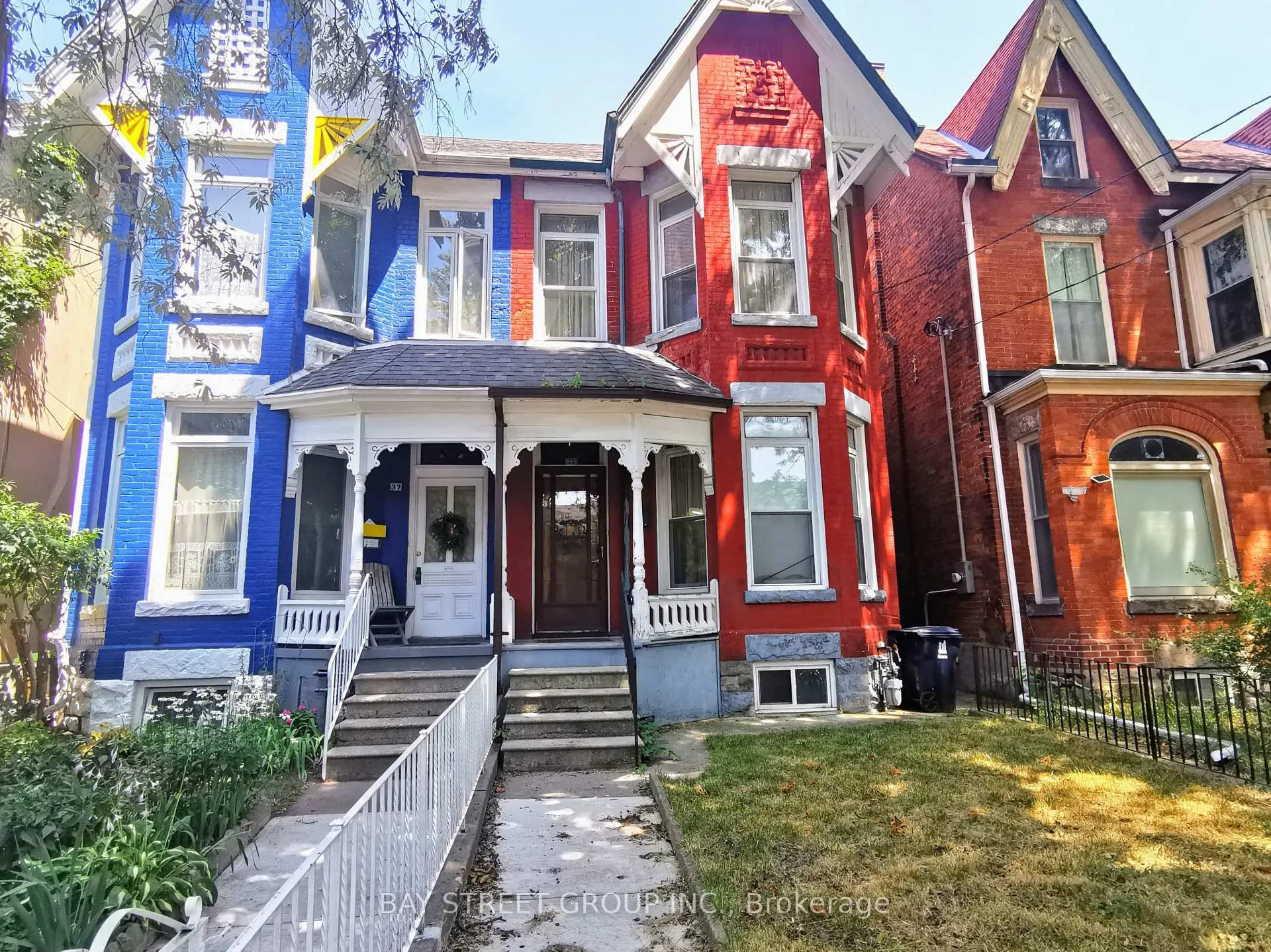Front of 35 Borden Street