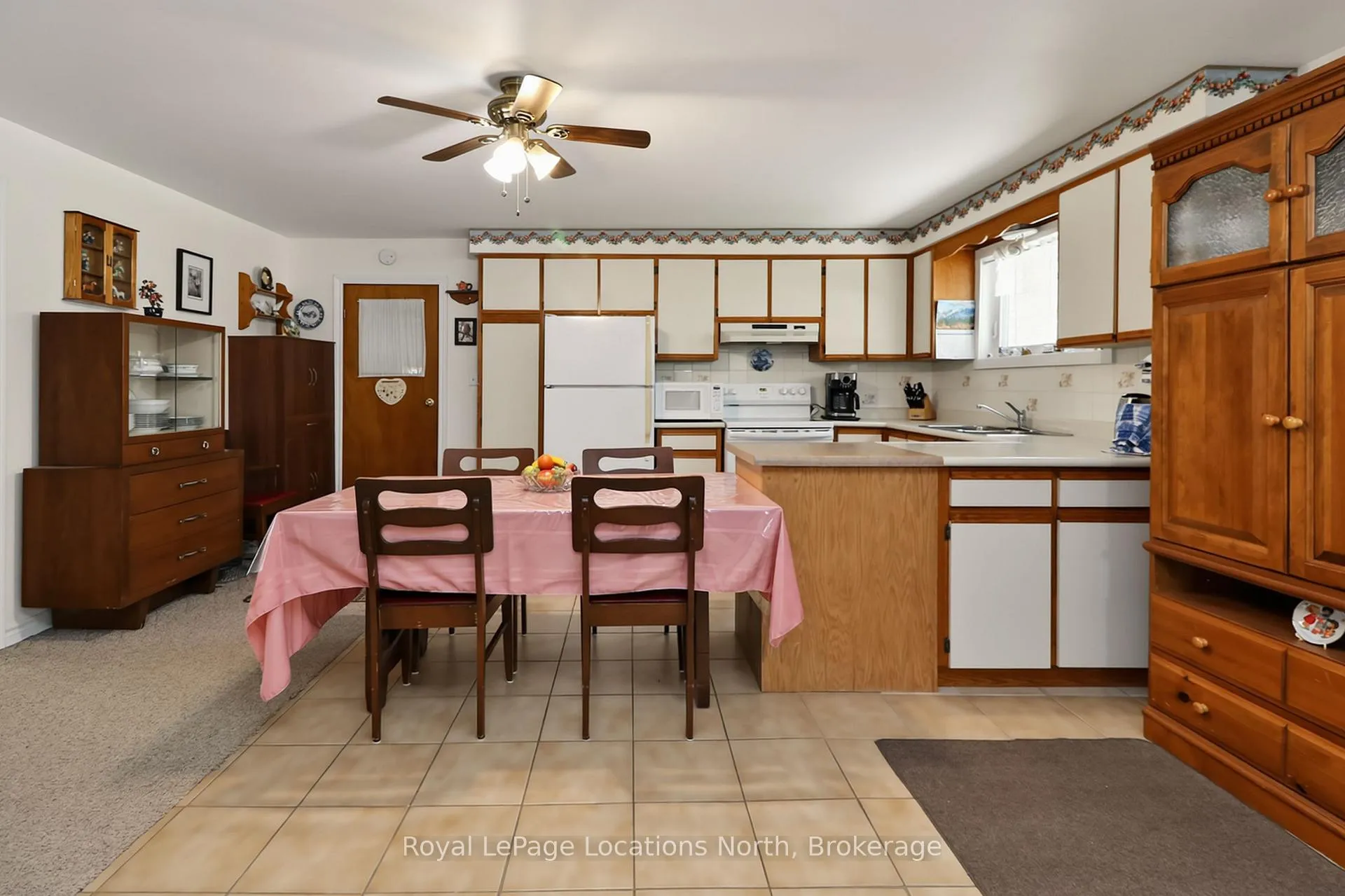 Photo 10 of 83 Wilhelm Street, Wasaga Beach — HOMEH