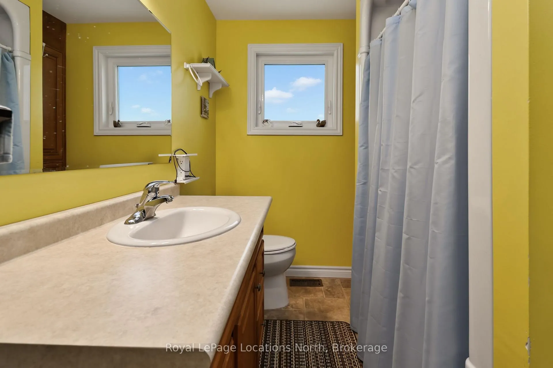 Photo 18 of 83 Wilhelm Street, Wasaga Beach — HOMEH