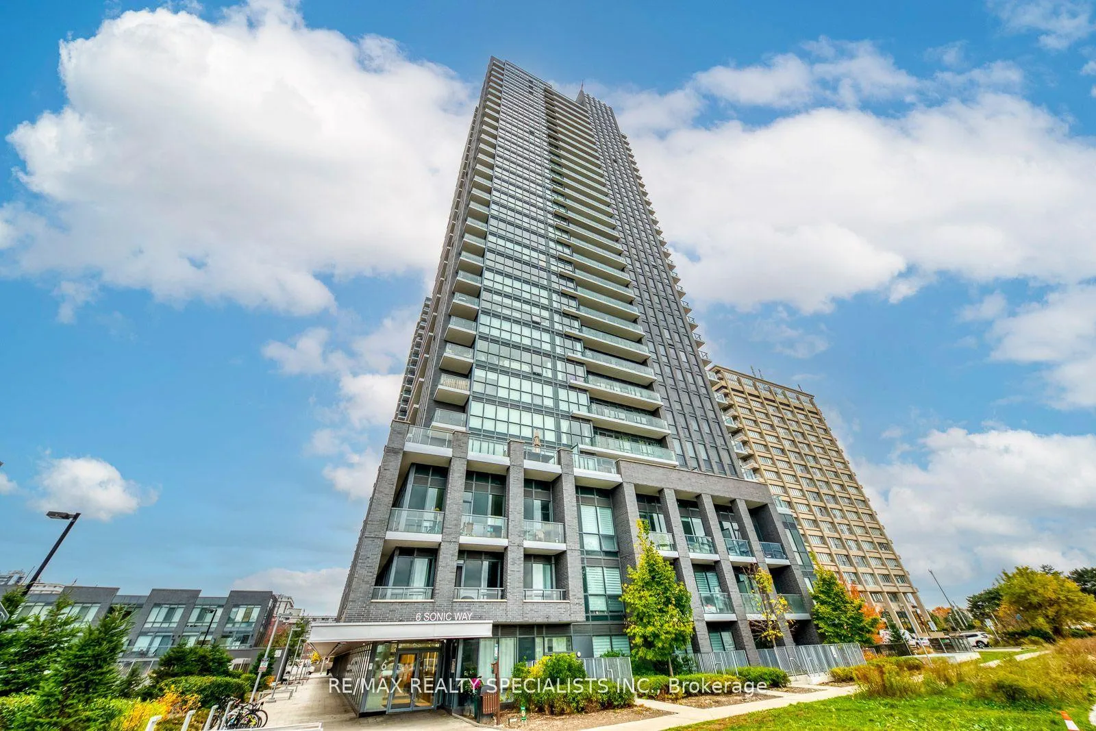 Photo 1 of Unit 2801, 6 Sonic Way, Toronto, Flemingdon Park — HOMEH