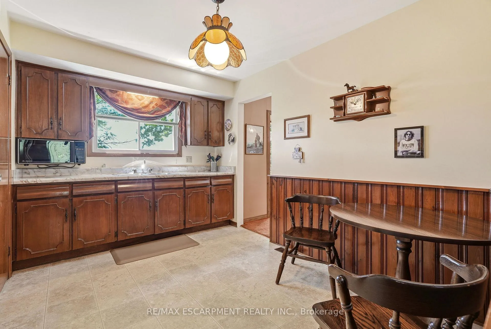 Photo 10 of 1252 Sodom Road, Hamilton, Rural Flamborough — HOMEH